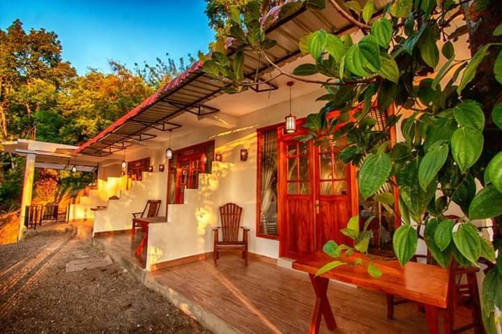 V@Ella Guesthouse Ngoại thất bức ảnh